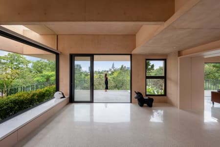 Armoua House